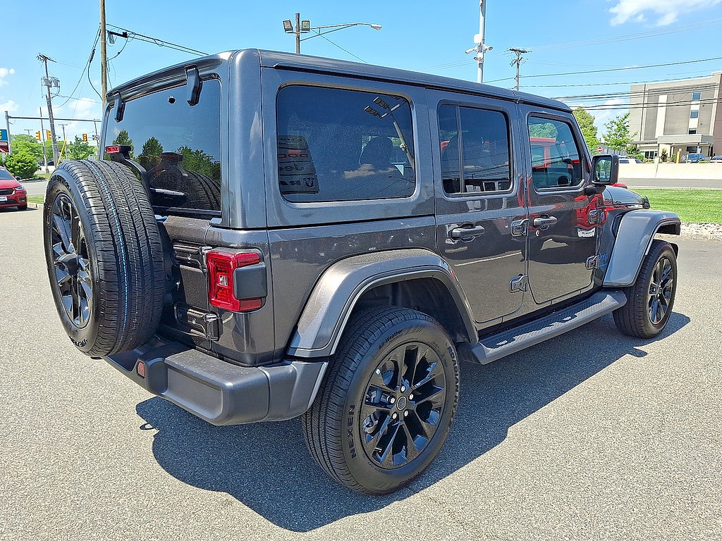 2025 Jeep Wrangler 4xe Sahara 4xe