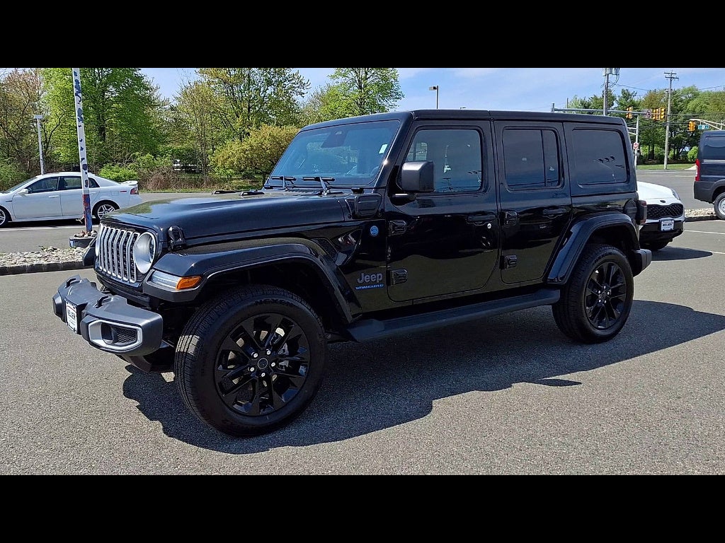 2025 Jeep Wrangler 4xe Sahara 4xe