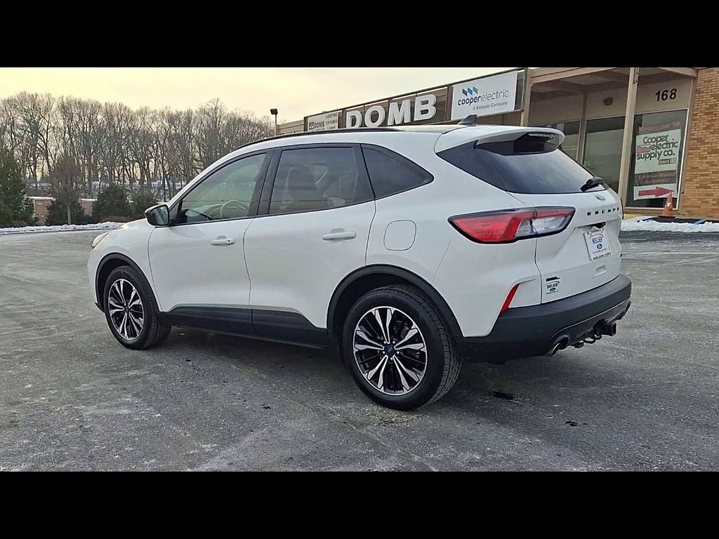 2022 Ford Escape SEL