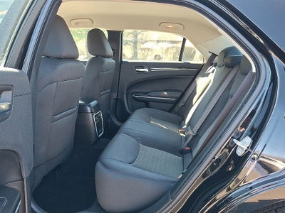 2023 Chrysler 300 Touring