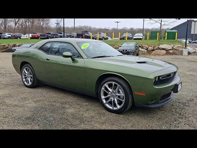 2022 Dodge Challenger SXT