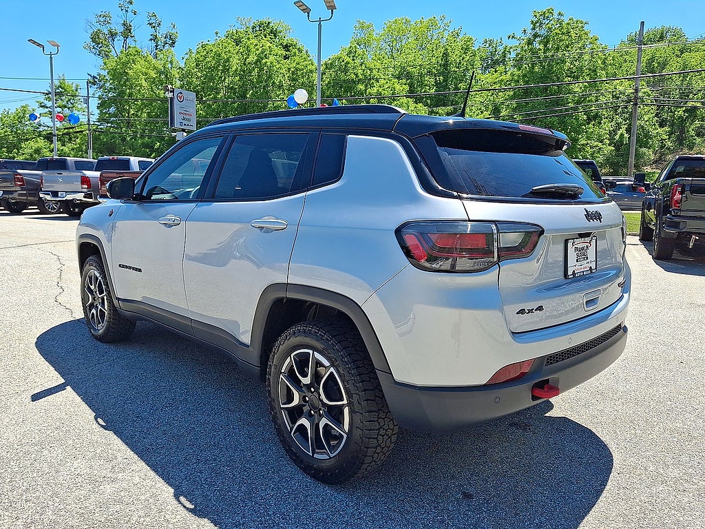 2024 Jeep Compass Trailhawk