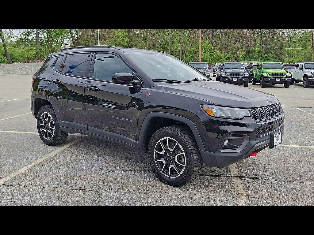 2025 Jeep Compass Trailhawk