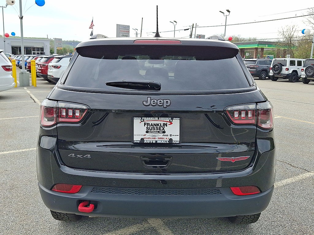 2025 Jeep Compass Trailhawk