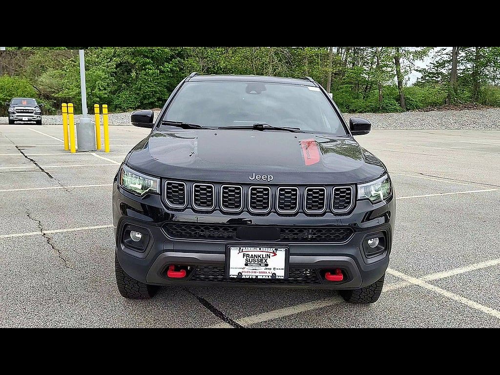 2025 Jeep Compass Trailhawk