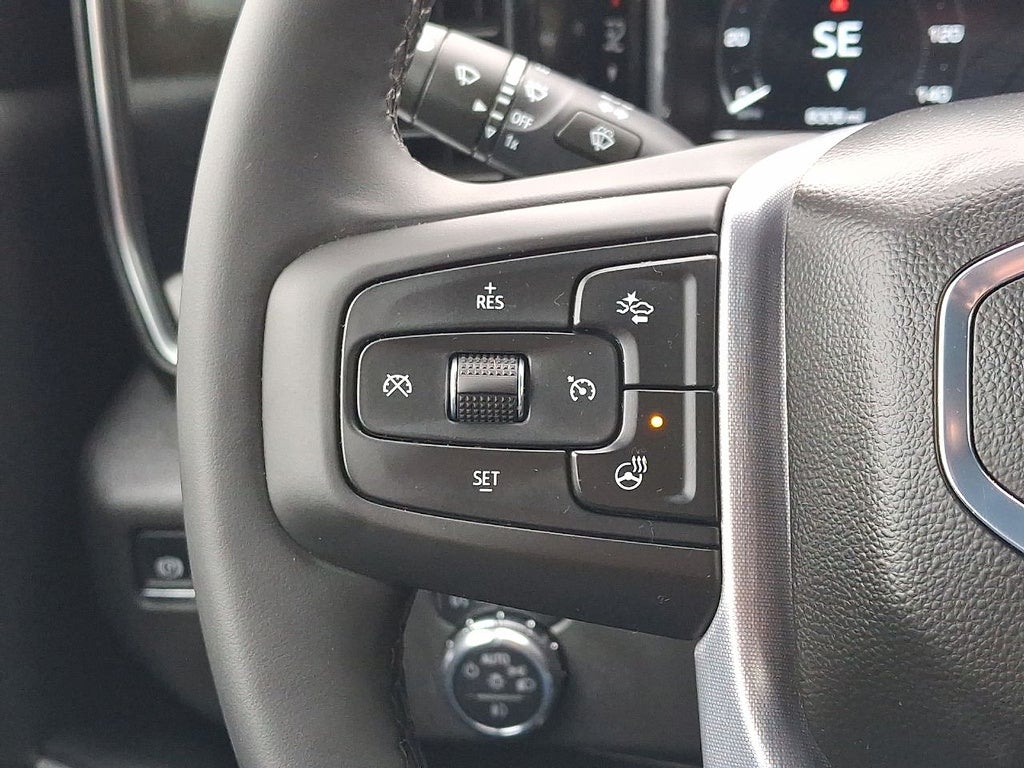 2025 GMC Sierra 1500 Elevation Standard