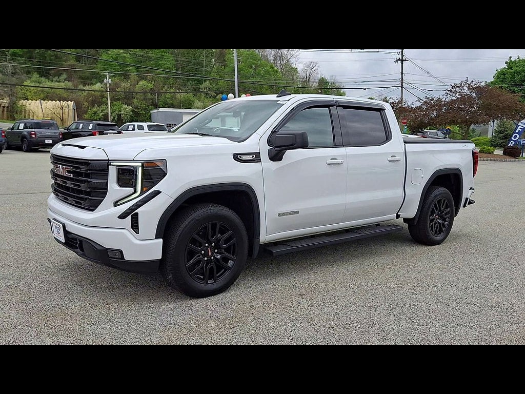 2025 GMC Sierra 1500 Elevation Standard
