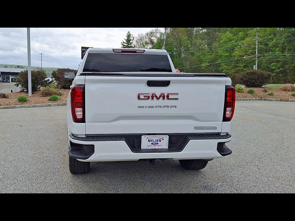 2025 GMC Sierra 1500 Elevation Standard