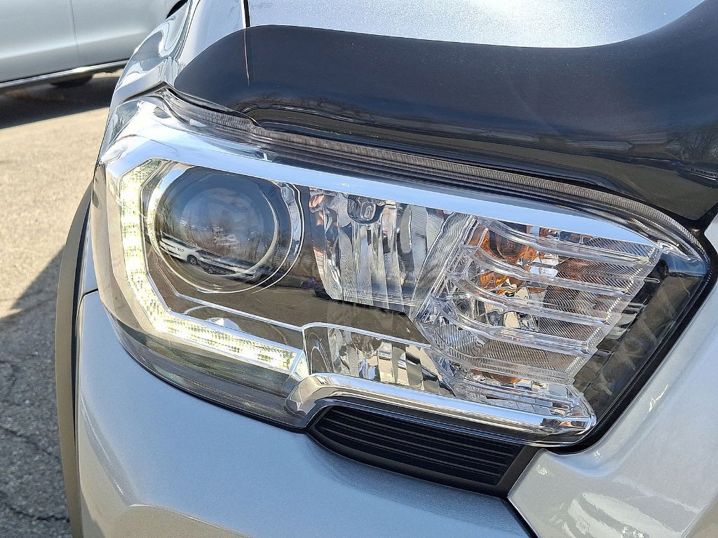 2023 Toyota Tacoma 4WD TRD Off-Road