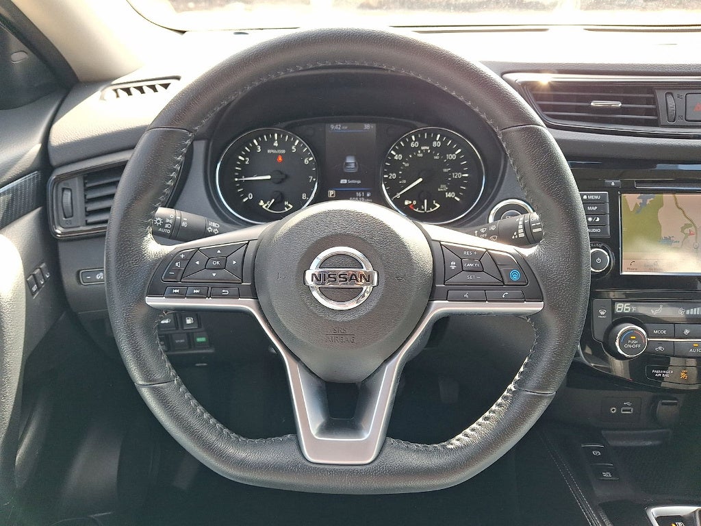 2020 Nissan Rogue SL