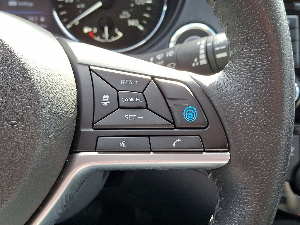 2020 Nissan Rogue SL