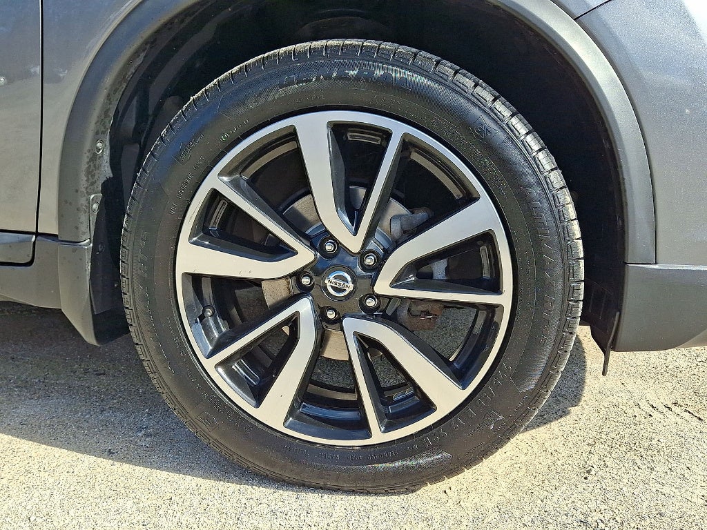 2020 Nissan Rogue SL