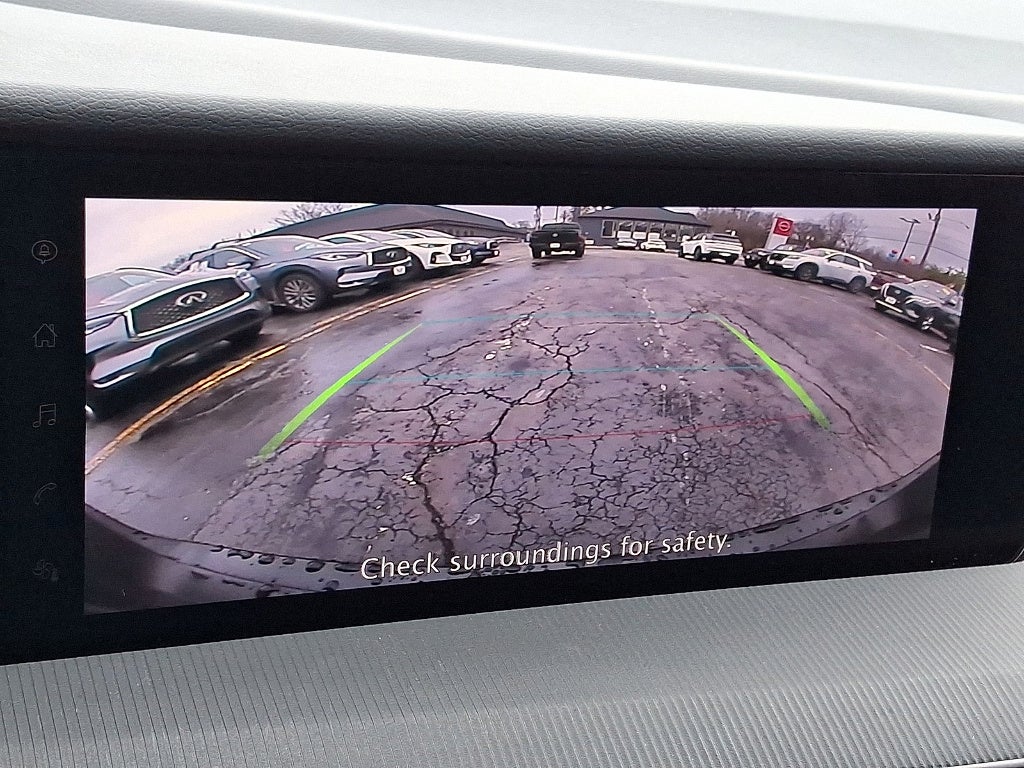 2025 Nissan Murano SV