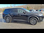 2025 Nissan Pathfinder S
