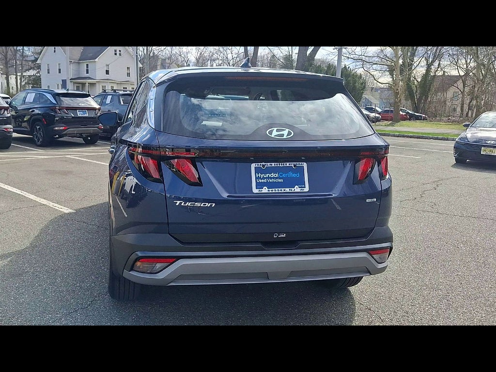 2025 Hyundai Tucson SE