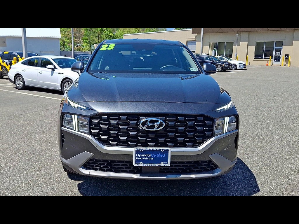 2023 Hyundai Santa Fe SE