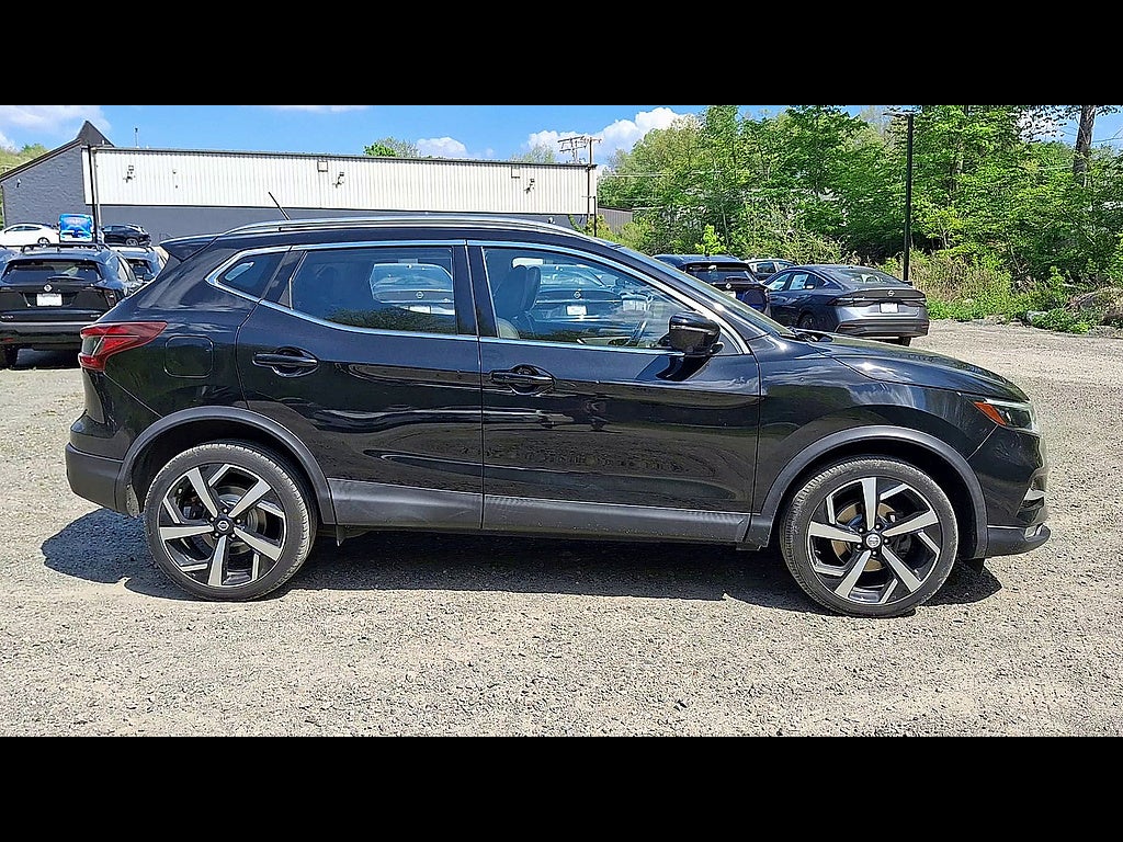 2020 Nissan Rogue Sport SL