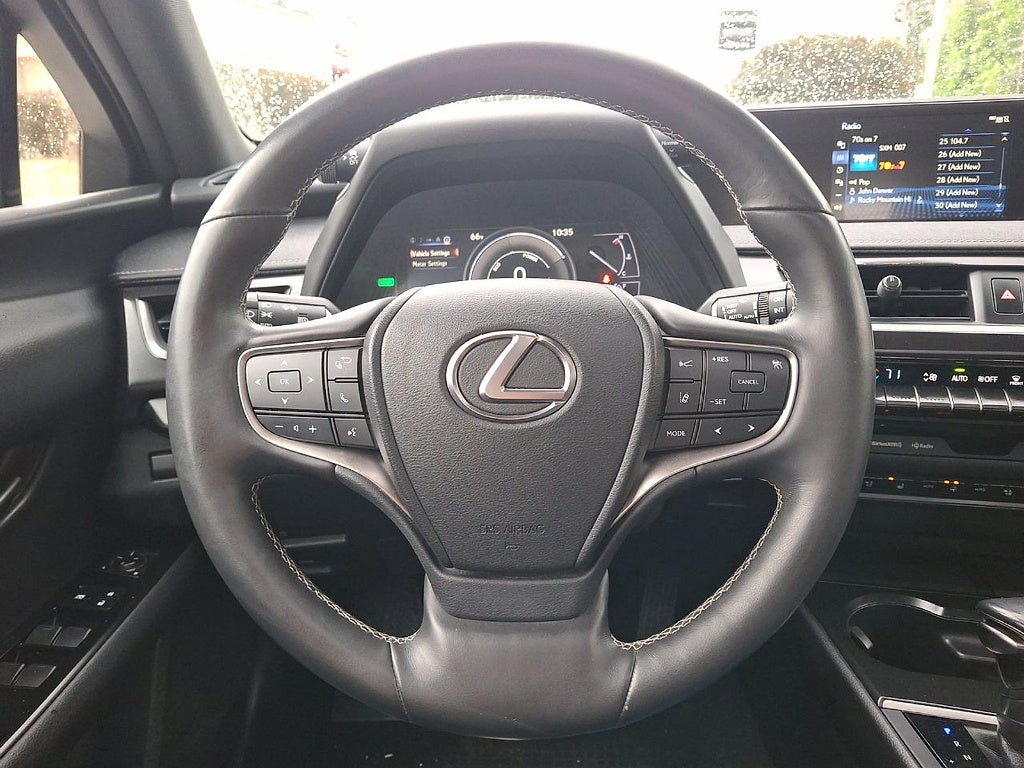 2019 Lexus UX Base
