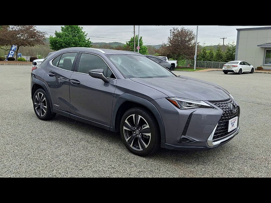 2019 Lexus UX Base