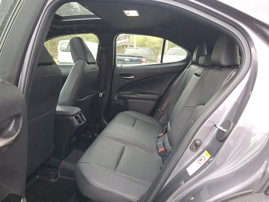 2019 Lexus UX Base
