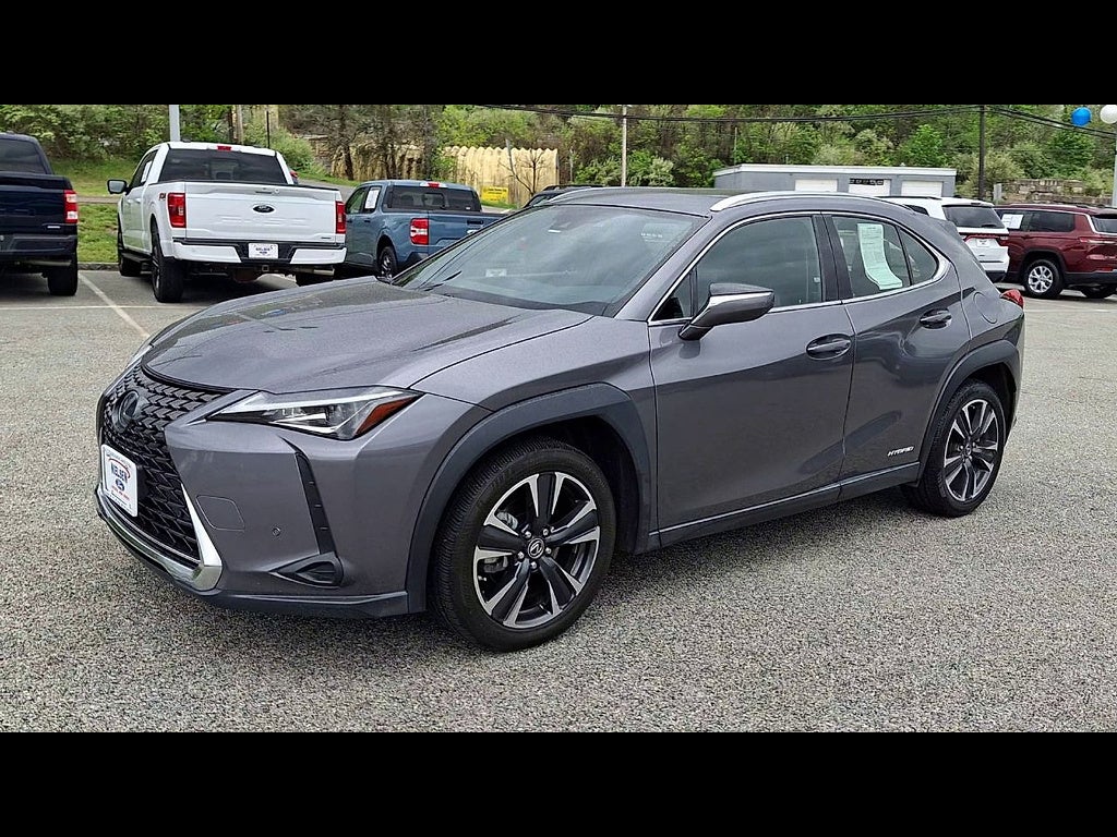 2019 Lexus UX Base