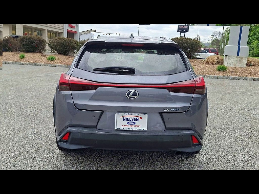 2019 Lexus UX Base