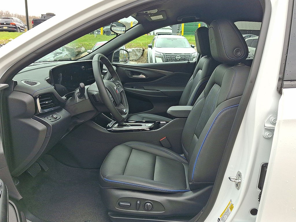 2025 Buick Envista Sport Touring