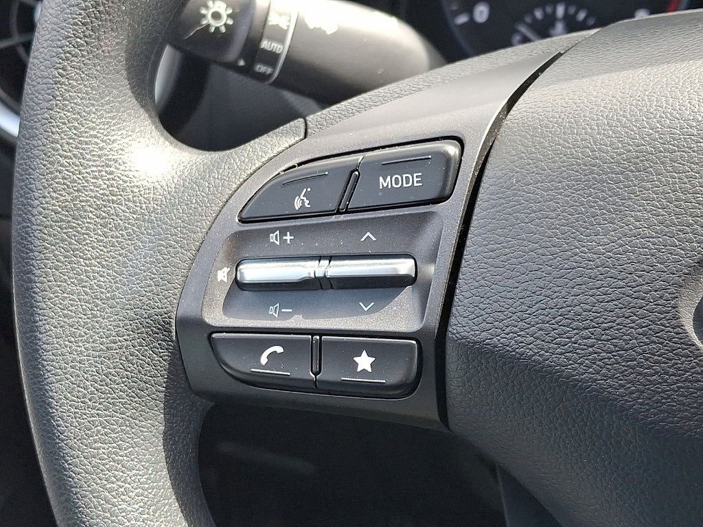 2023 Hyundai Kona SE