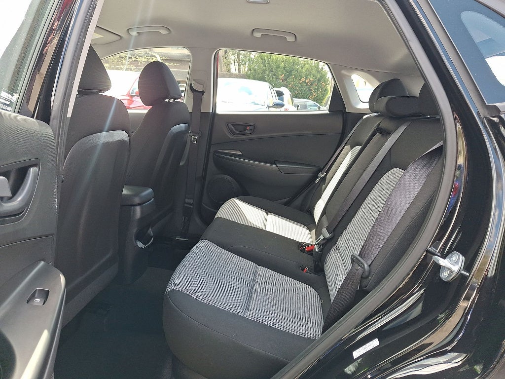 2023 Hyundai Kona SE