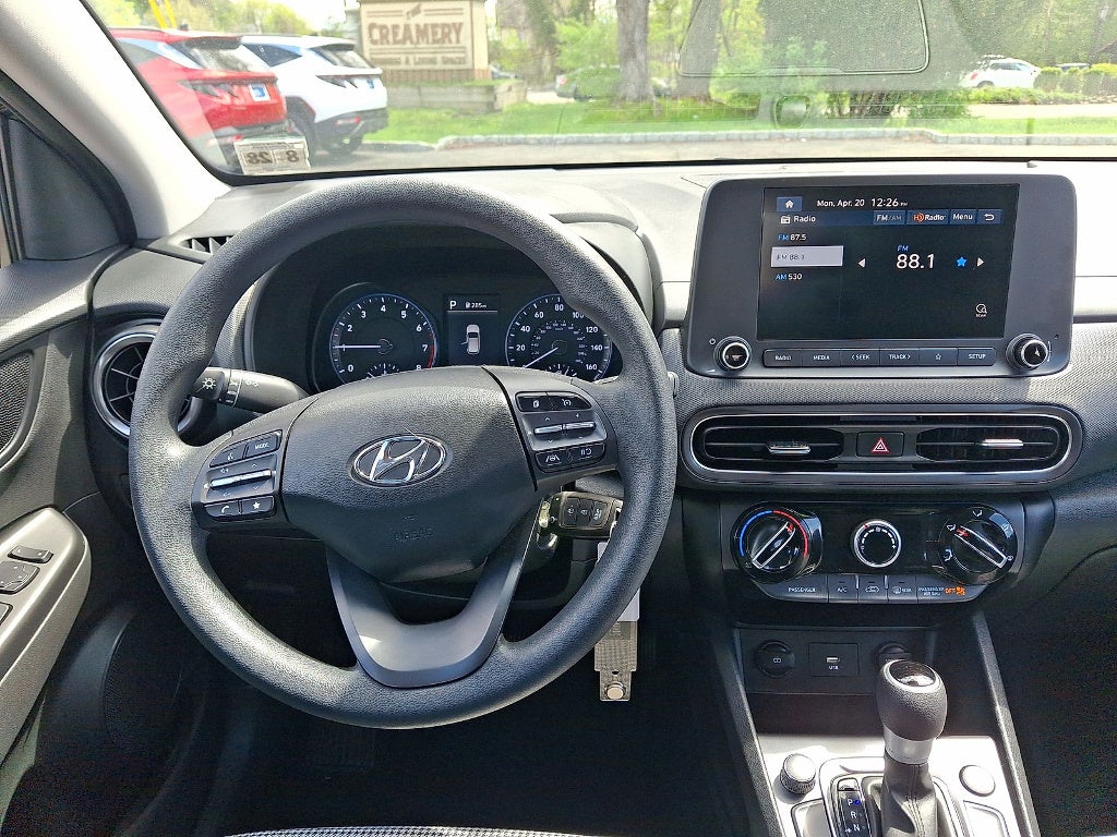 2023 Hyundai Kona SE