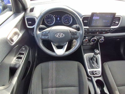 2022 Hyundai Venue SEL