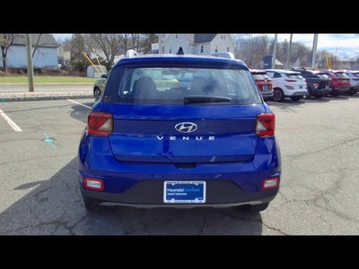 2022 Hyundai Venue SEL