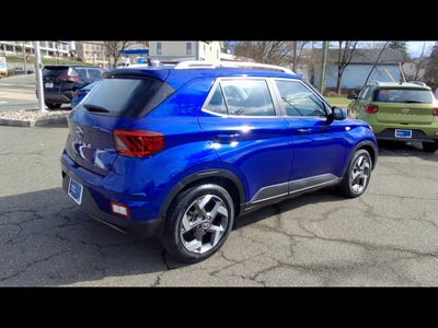 2022 Hyundai Venue SEL