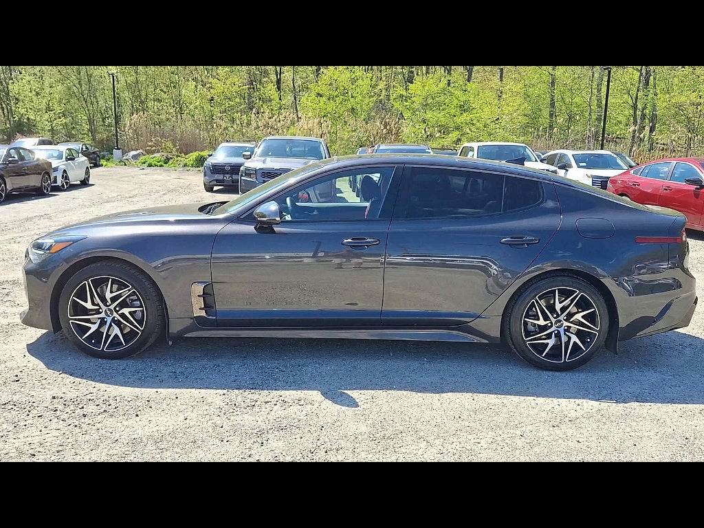 2023 Kia Stinger GT-Line