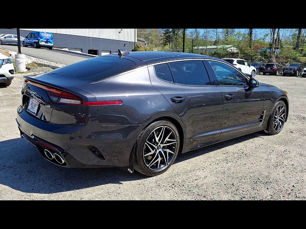 2023 Kia Stinger GT-Line
