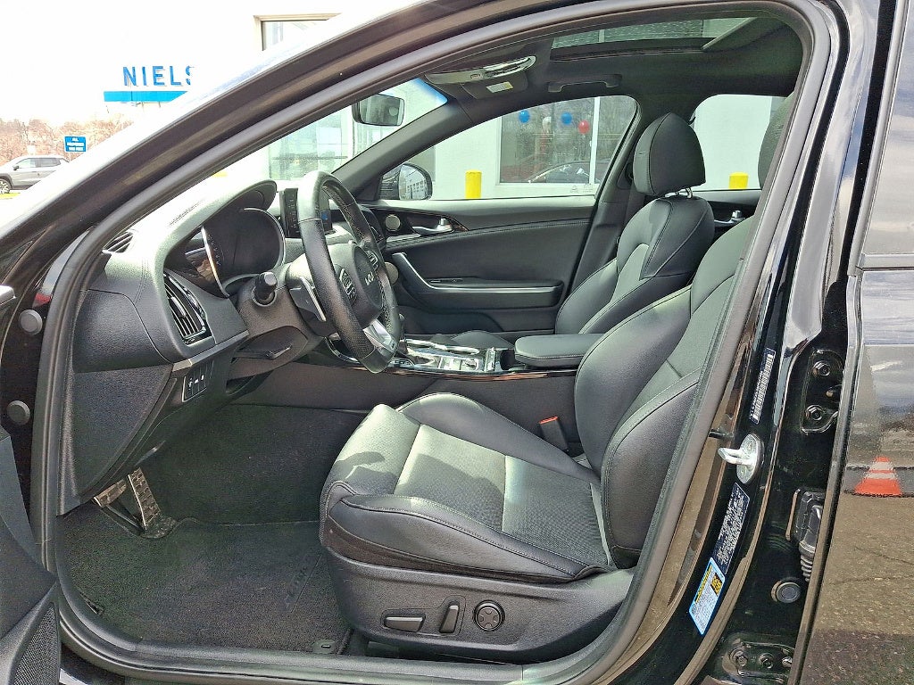 2023 Kia Stinger GT-Line