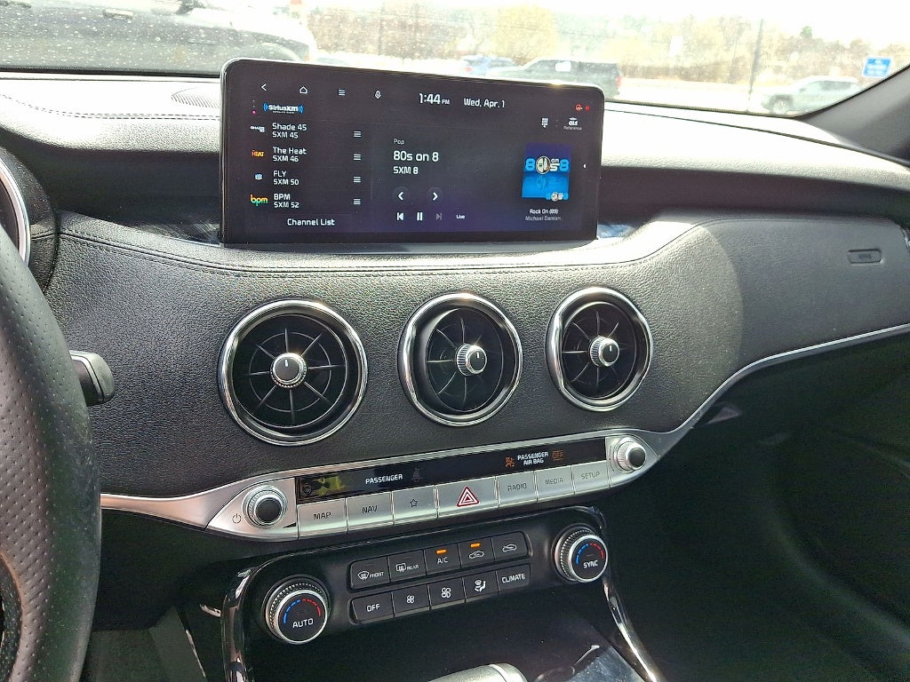 2023 Kia Stinger GT-Line