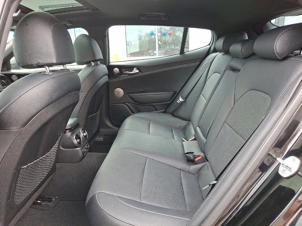 2023 Kia Stinger GT-Line