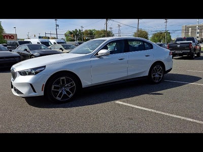 2025 BMW i5 xDrive40