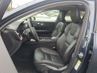 2023 Volvo V60 Cross Country B5 Plus