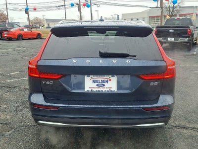 2023 Volvo V60 Cross Country B5 Plus